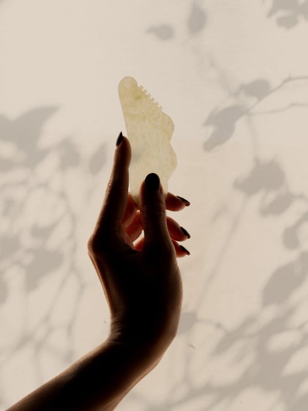 Jade Gua Sha Stone - Image 3